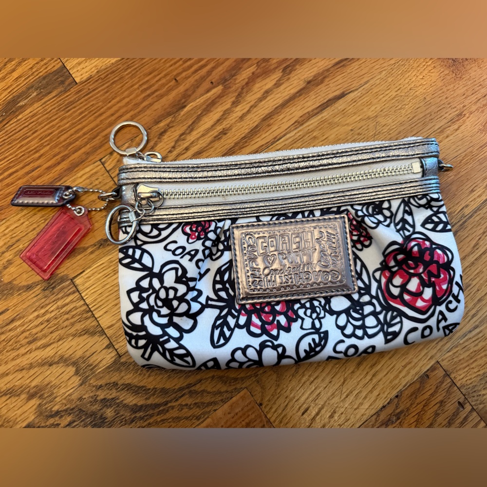 Coach Poppy‎ 2010 Floral Print Wristlet - Blackout, Red, Silver